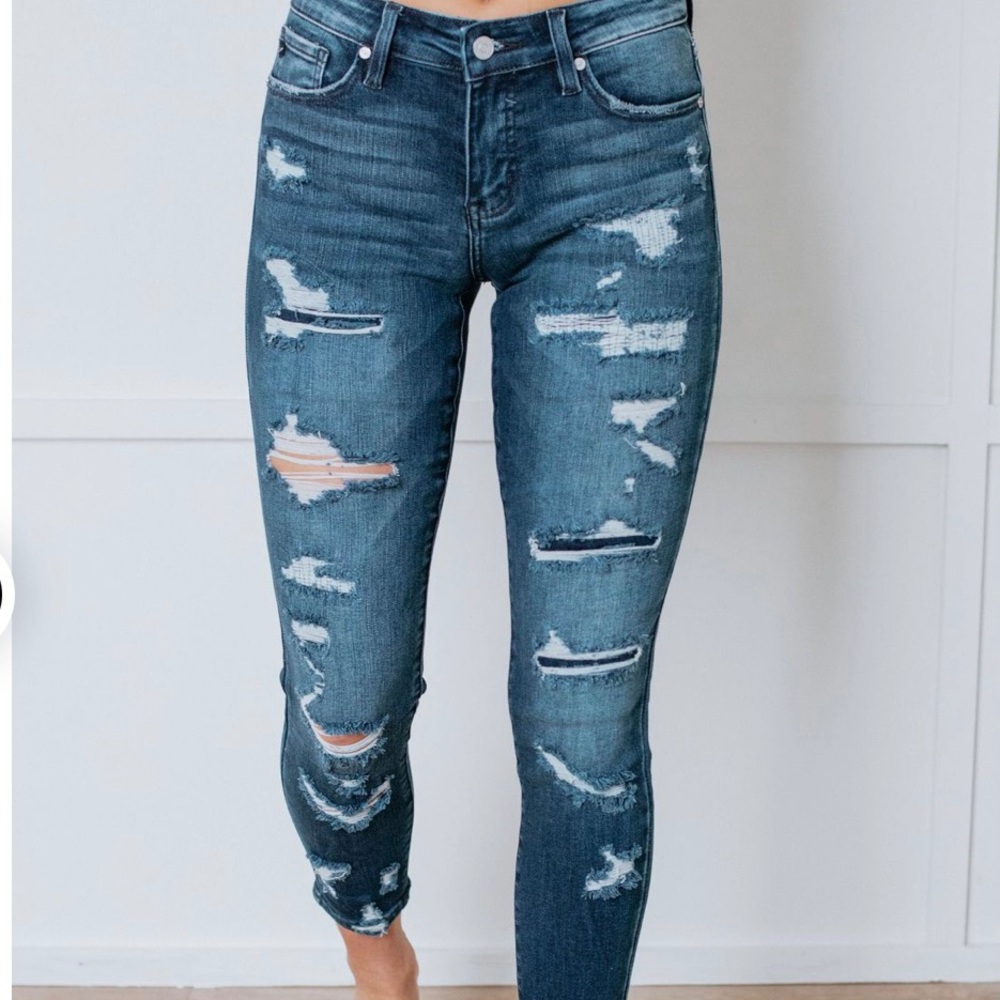 MIDRISE KAN CAN JEANS